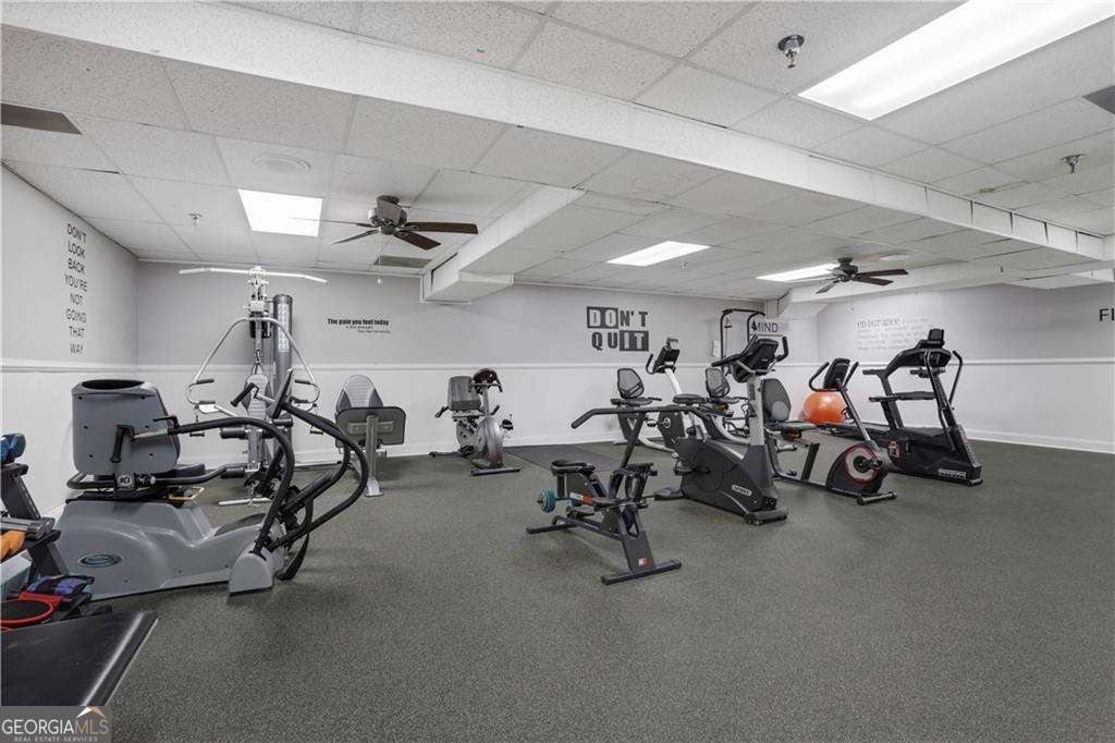 300 Johnson Ferry Road, Unit B902 Atlanta, GA 30328 - Photo 26 of 37