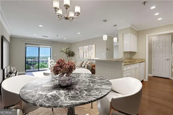 $2,748 | 300 Johnson Ferry Road, Unit B902, Atlanta, GA 30328