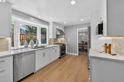 $1,538,000 | 3215 Peachwillow Lane, Walnut Creek, CA 94598