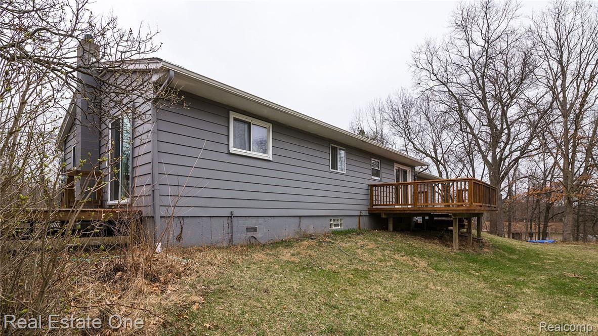 2655 Porter Road White Lake, MI 48383 - Photo 29 of 39 14a.jpg