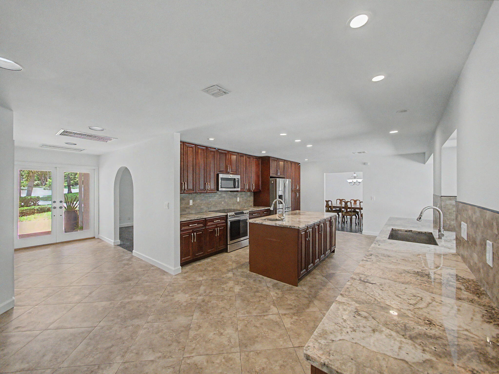 22 Banyan Road Sewall's Point, FL 34996 - Photo 8 of 47 Kitchen