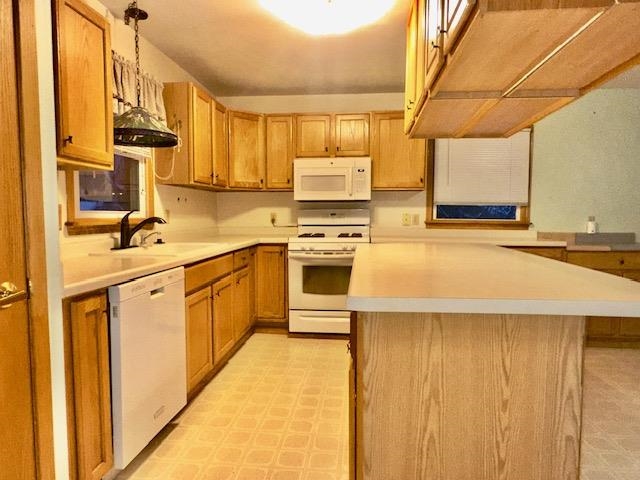 3401 Dawes Street Madison, WI 53714 - Photo 12 of 45