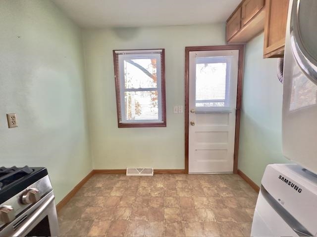 3401 Dawes Street Madison, WI 53714 - Photo 28 of 45