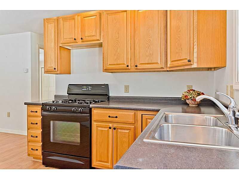 37 Kilgore Road Bridgton, ME 04009 - Photo 6 of 16 Kitchen.