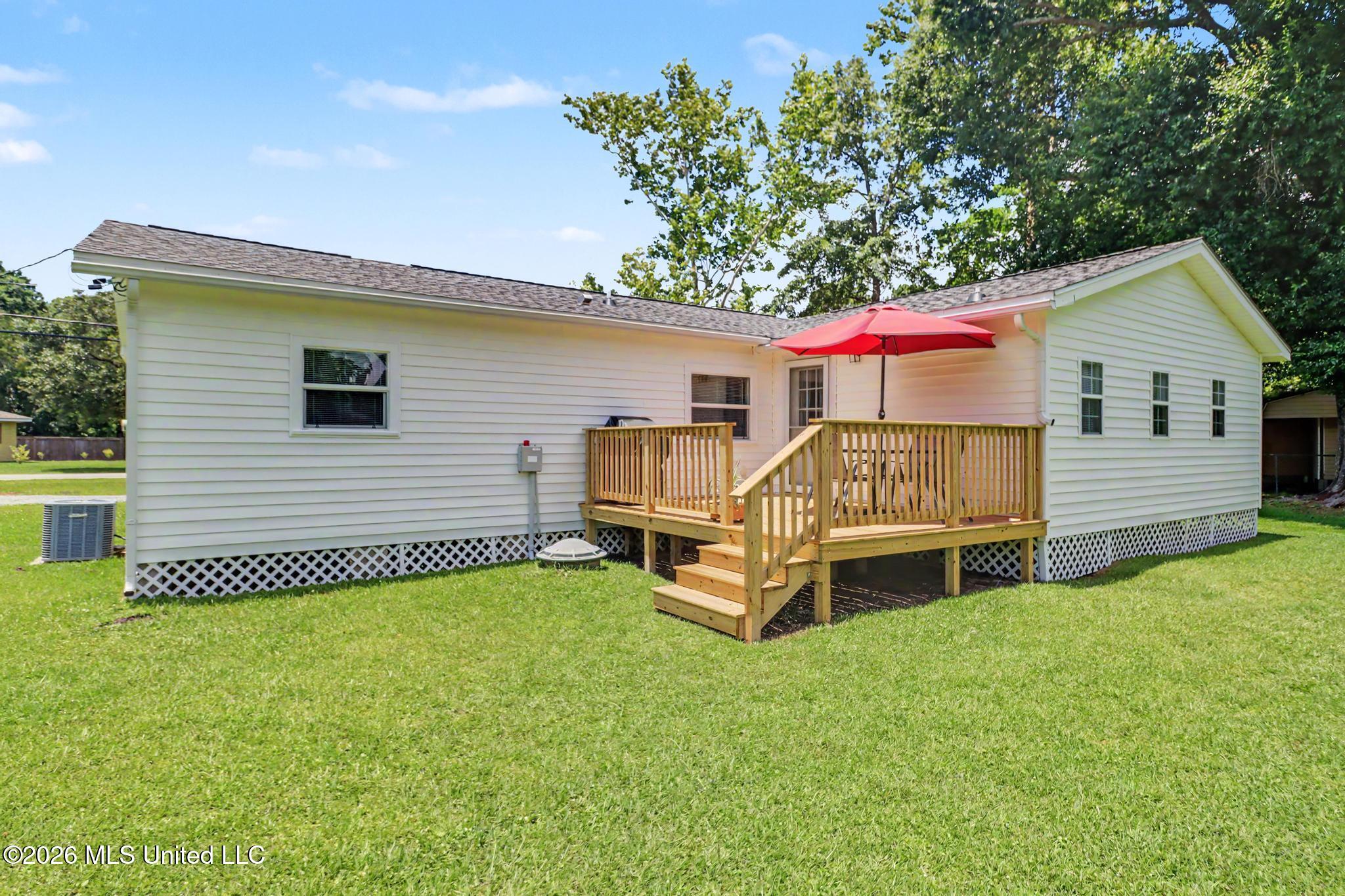 8408 Seaman Road Ocean Springs, MS 39565 - Photo 19 of 23 IMG_4743