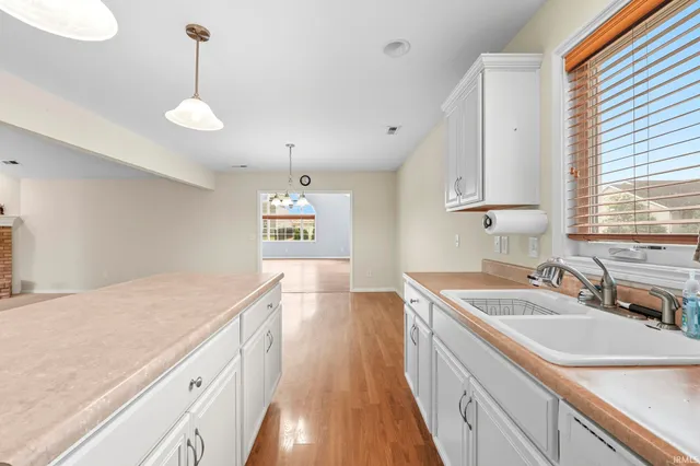 $289,900 | 10302 Greenwood Lakes Drive, New Haven, IN 46774