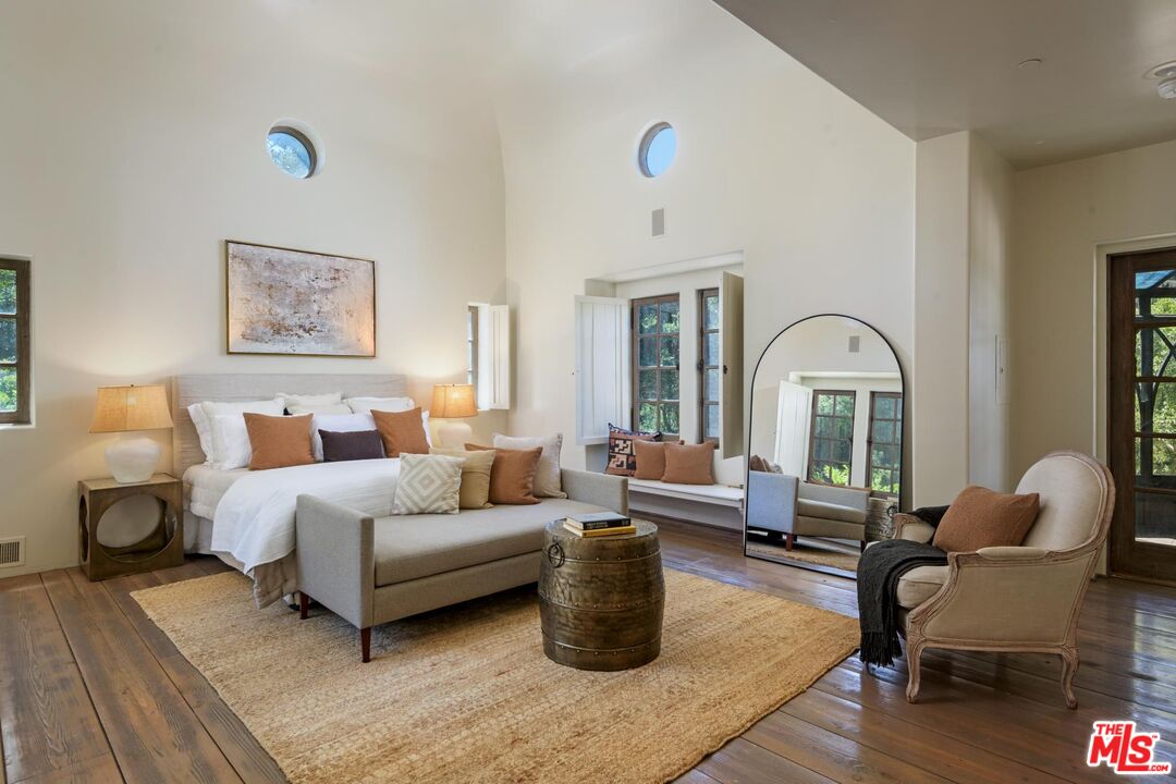 2899 Hidden Valley Lane Montecito, CA 93108 - Photo 13 of 27