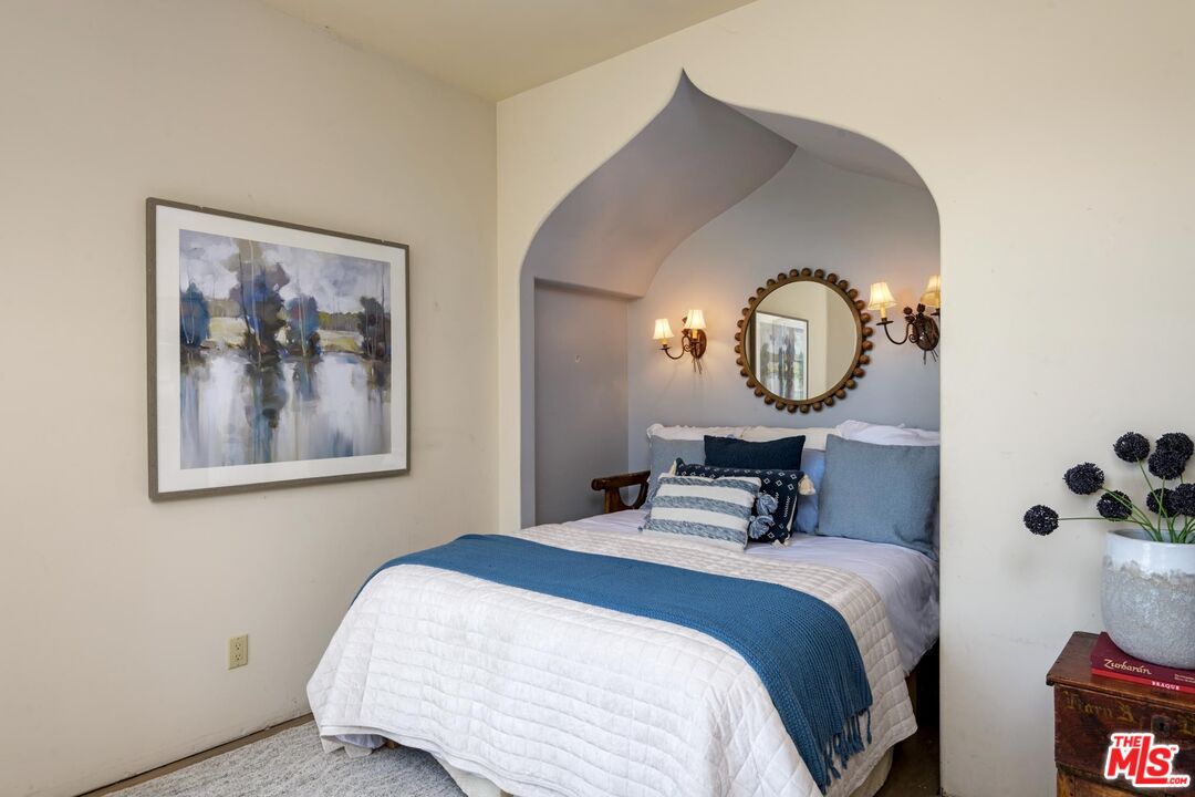 2899 Hidden Valley Lane Montecito, CA 93108 - Photo 17 of 27