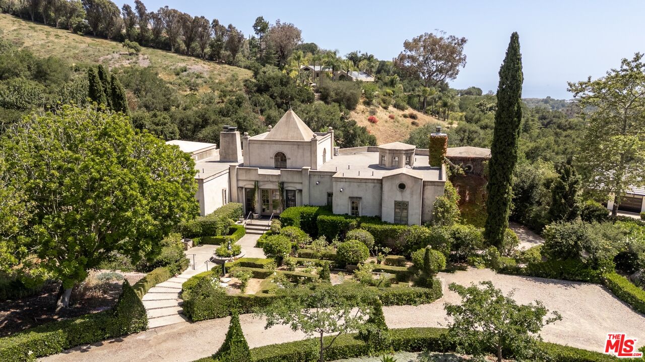 2899 Hidden Valley Lane Montecito, CA 93108 - Photo 26 of 27