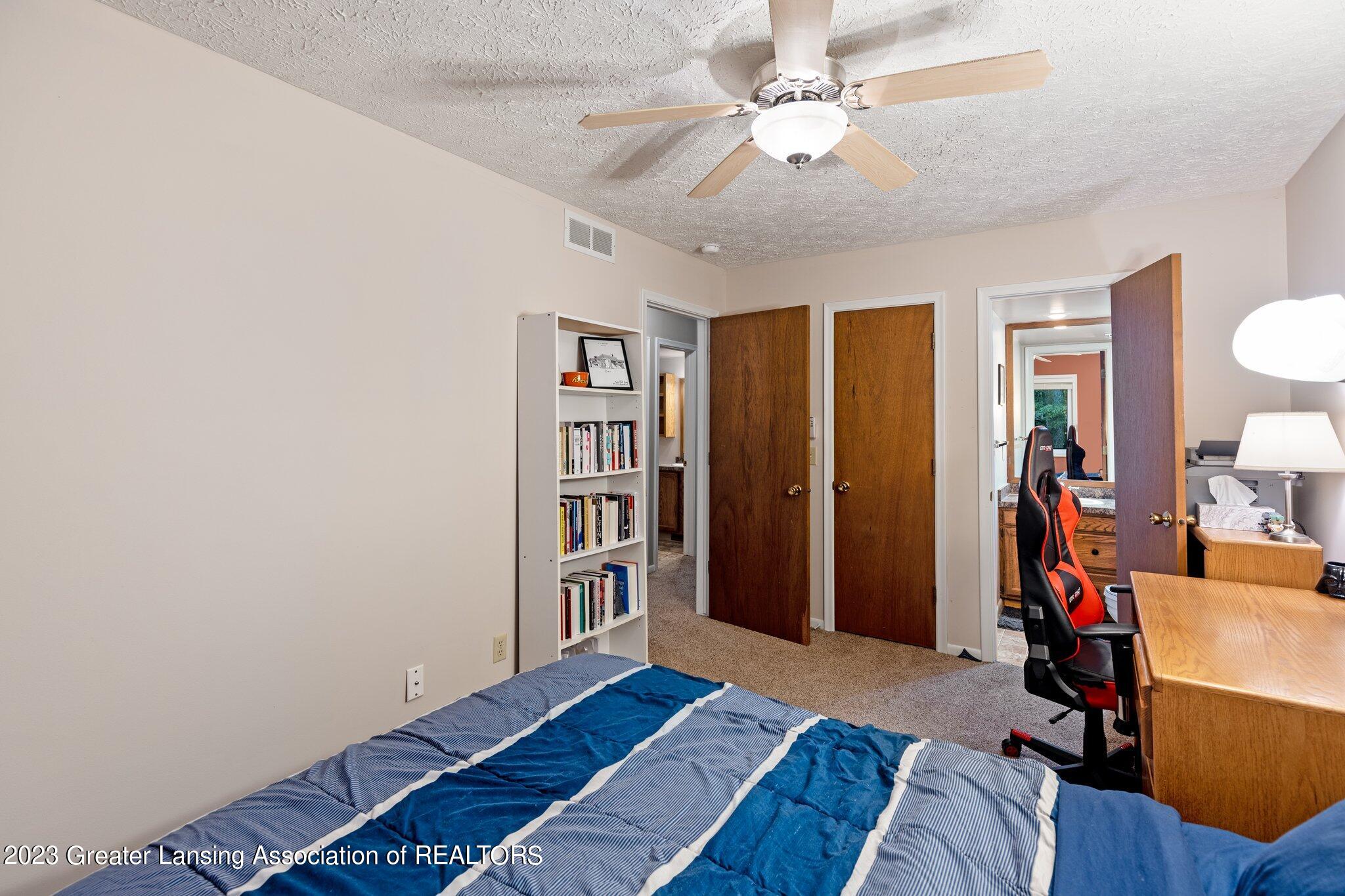 205 East Jolly Road, Unit 2 Lansing, MI 48910 - Photo 13 of 21 16-web-or-mls-205-e-jolly-rd-2a