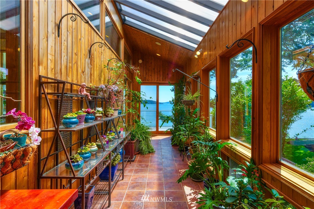 6782 Salmon Beach Road Anacortes, WA 98221 - Photo 14 of 25 Gallery Image 14