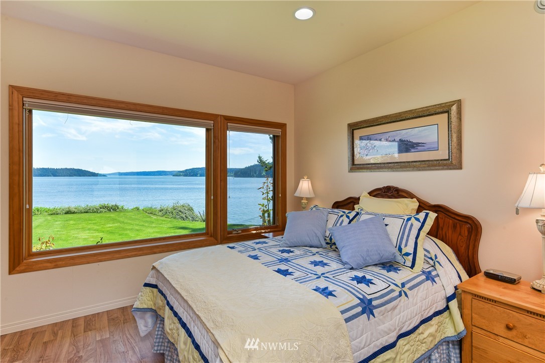6782 Salmon Beach Road Anacortes, WA 98221 - Photo 15 of 25 Gallery Image 15