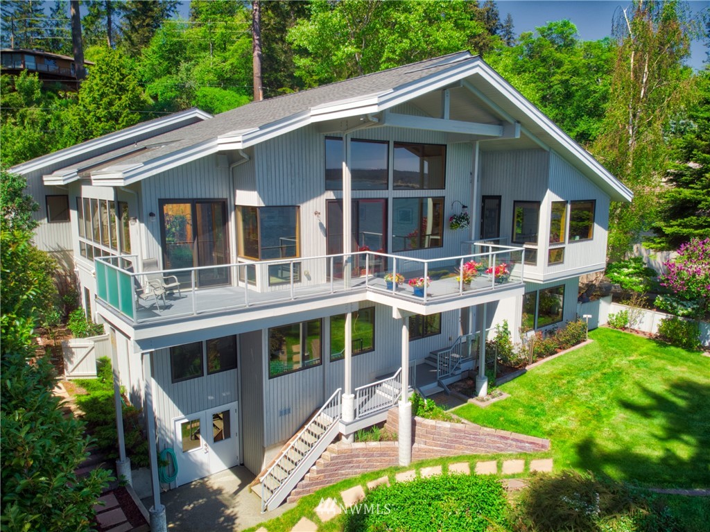 6782 Salmon Beach Road Anacortes, WA 98221 - Photo 4 of 25 Gallery Image 4