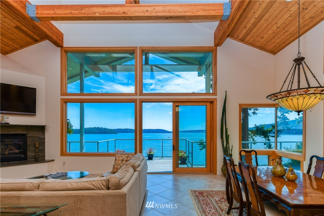 6782 Salmon Beach Road Anacortes, WA 98221 - Photo 5 of 25 Gallery Image 5