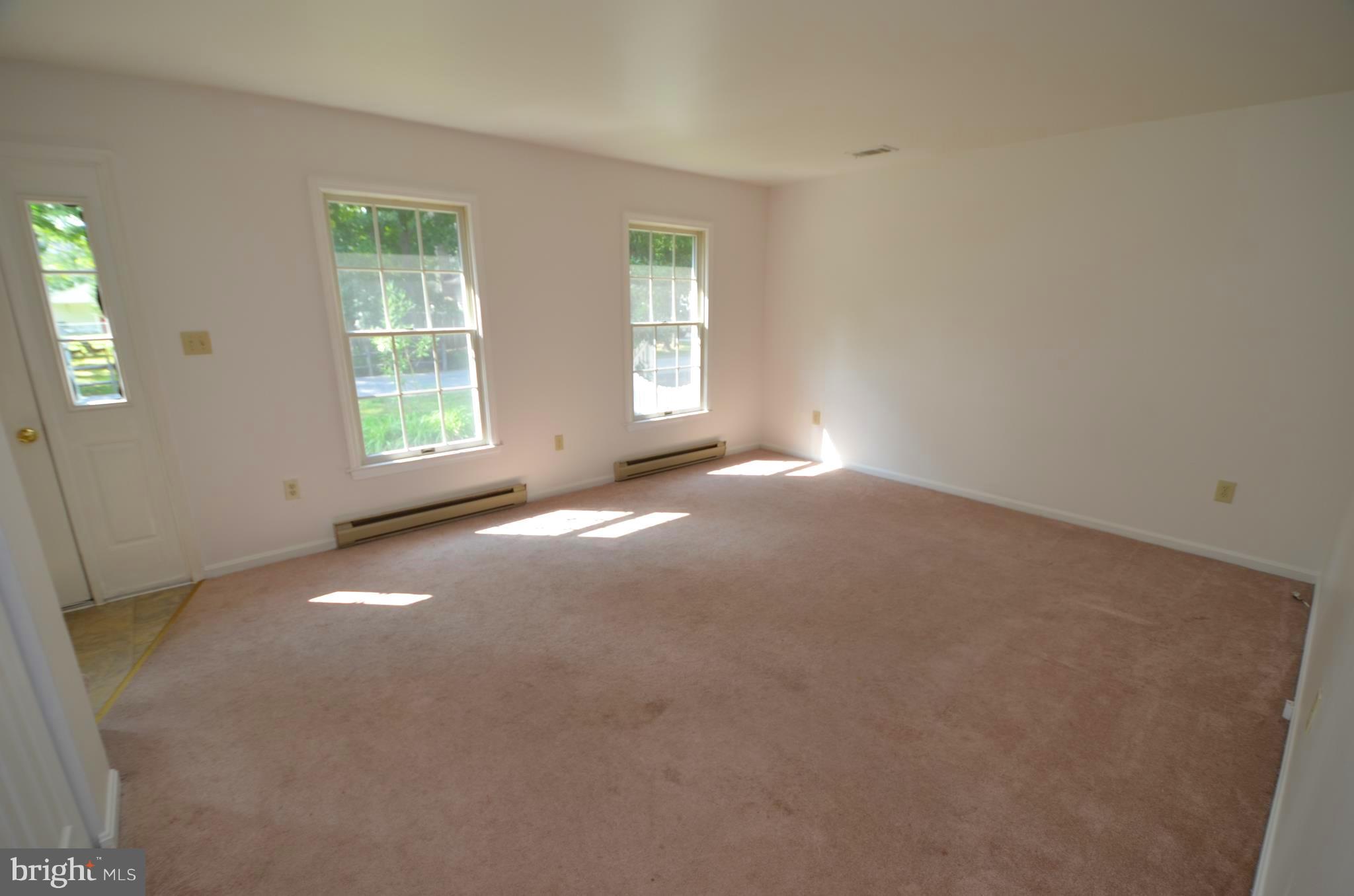 5983 3rd Street Deale, MD 20751 - Photo 13 of 30 Living Room