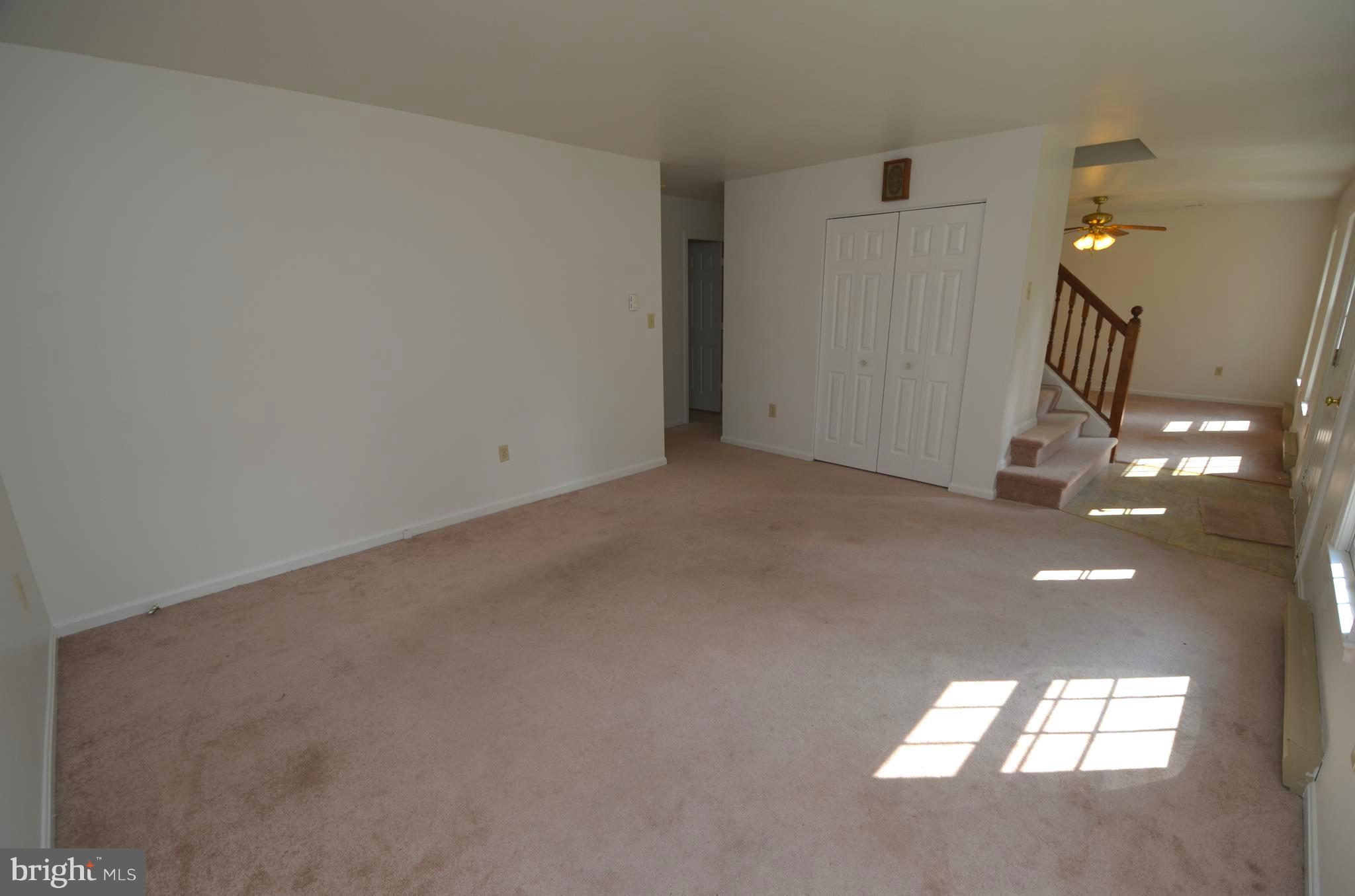 5983 3rd Street Deale, MD 20751 - Photo 15 of 30 Living Room