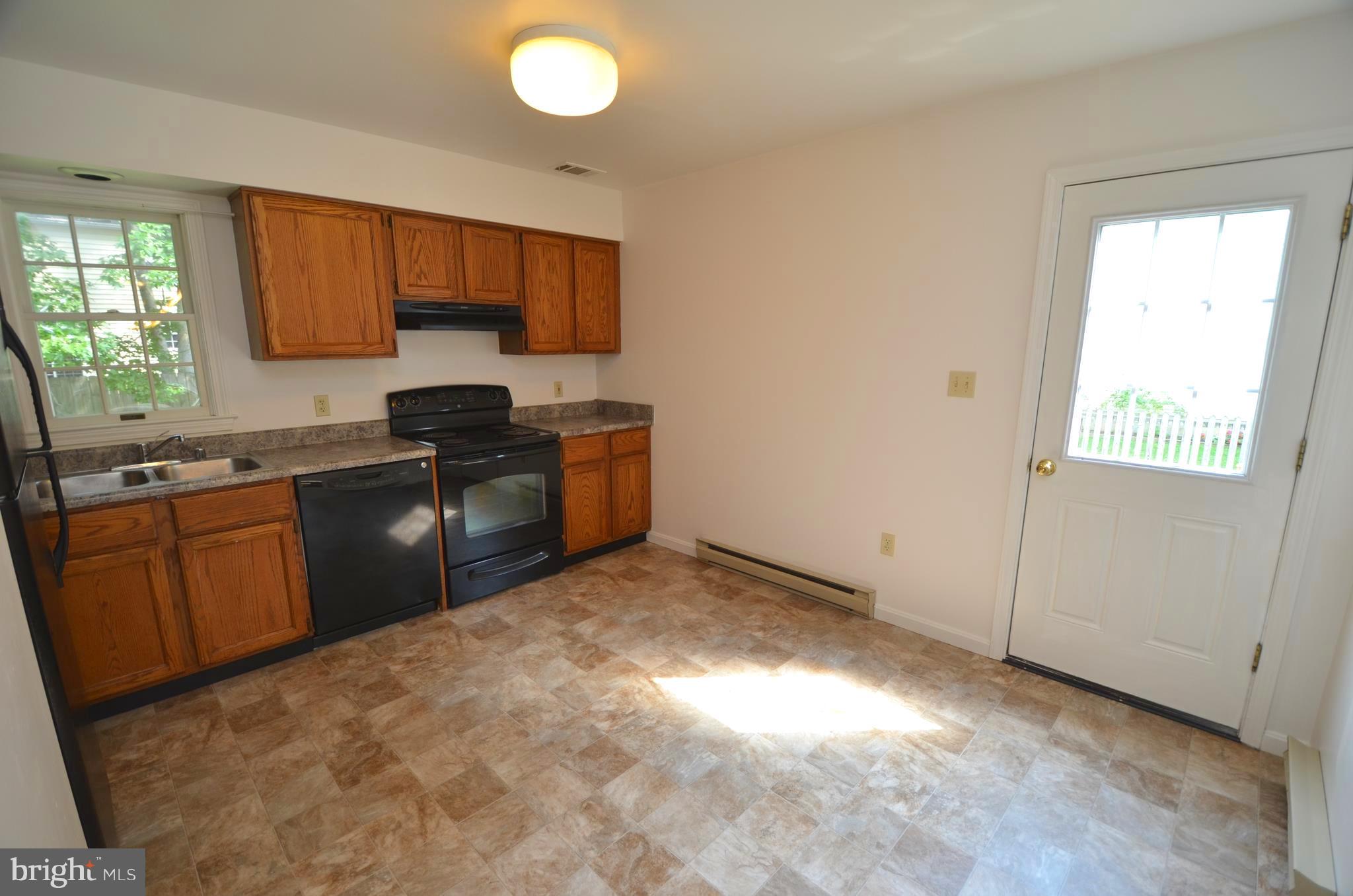 5983 3rd Street Deale, MD 20751 - Photo 6 of 30 Kitchen