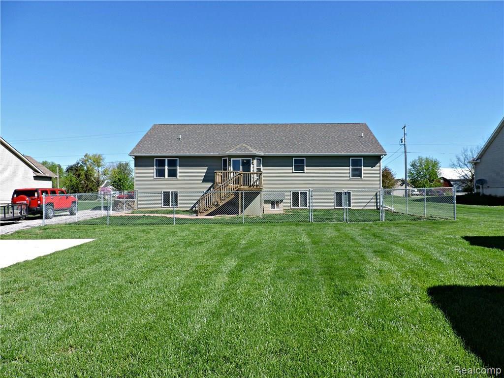 5420 East Carpenter Road Flint, MI 48506 - Photo 42 of 48 DSCN1726.JPG