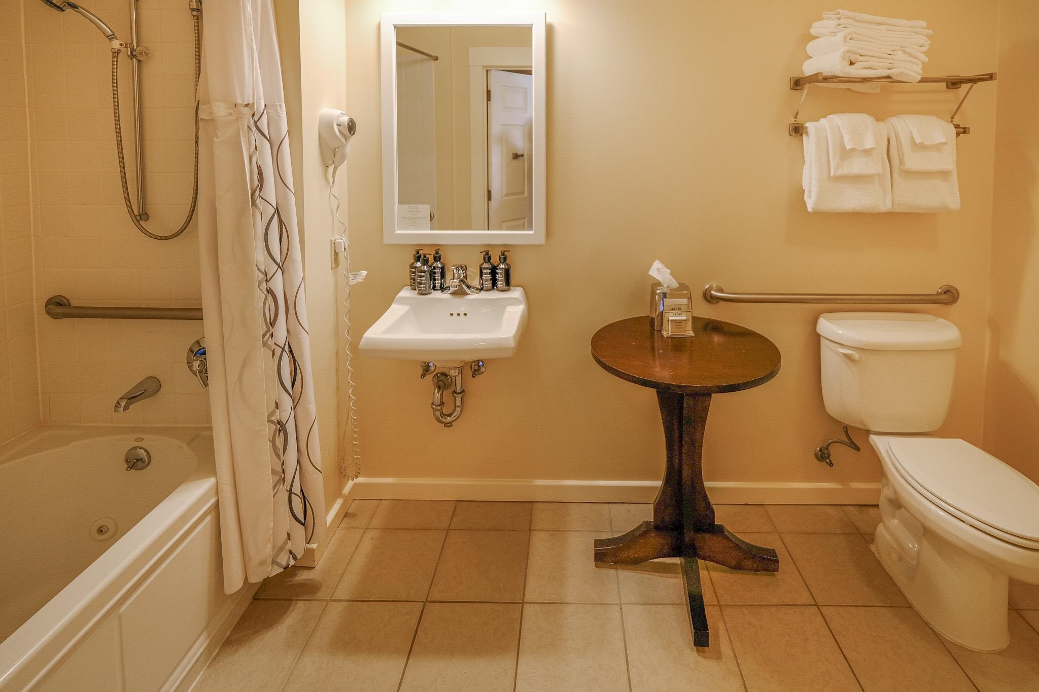 111 Jackson Gore Road, Unit 240 QII Ludlow, VT 05149 - Photo 12 of 23 Gallery Image 12
