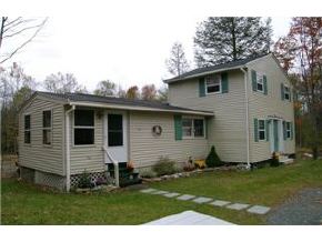 93 New Garden Road Wolfeboro, NH 03894 - Photo 3 of 4 Gallery Image 3