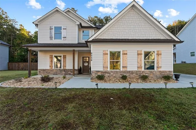 $399,999 | 6556 River Station Drive, Lula, GA 30554