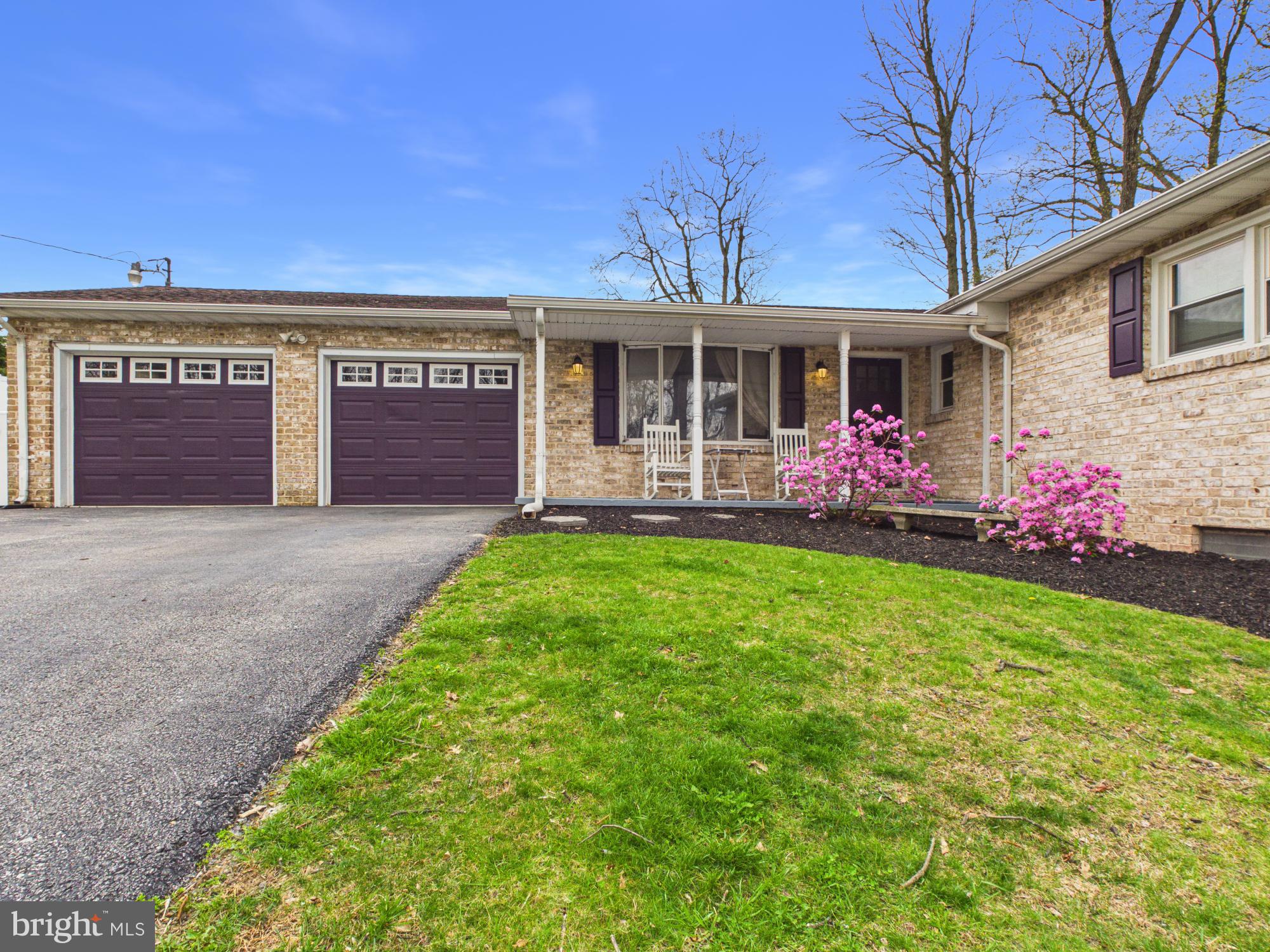 6105 Eyster Avenue Spring Grove, PA 17362 - Photo 2 of 60