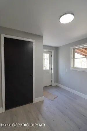 $2,800 | 1543 Coolbaugh Road, Gouldsboro, PA 18424