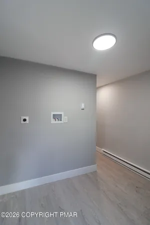 $2,800 | 1543 Coolbaugh Road, Gouldsboro, PA 18424