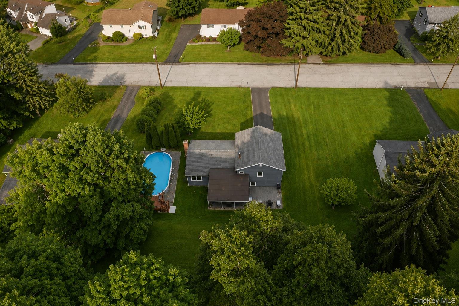 617 Cardinal Road Cortlandt Manor, NY 10567 - Photo 27 of 32 Gallery Image 27