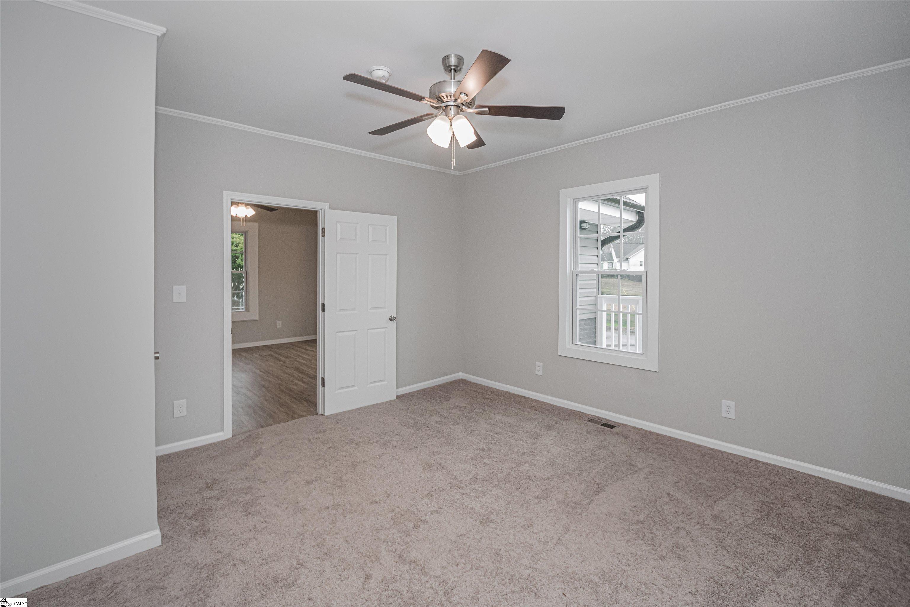 515 South 1st Street Easley, SC 29640 - Photo 27 of 33