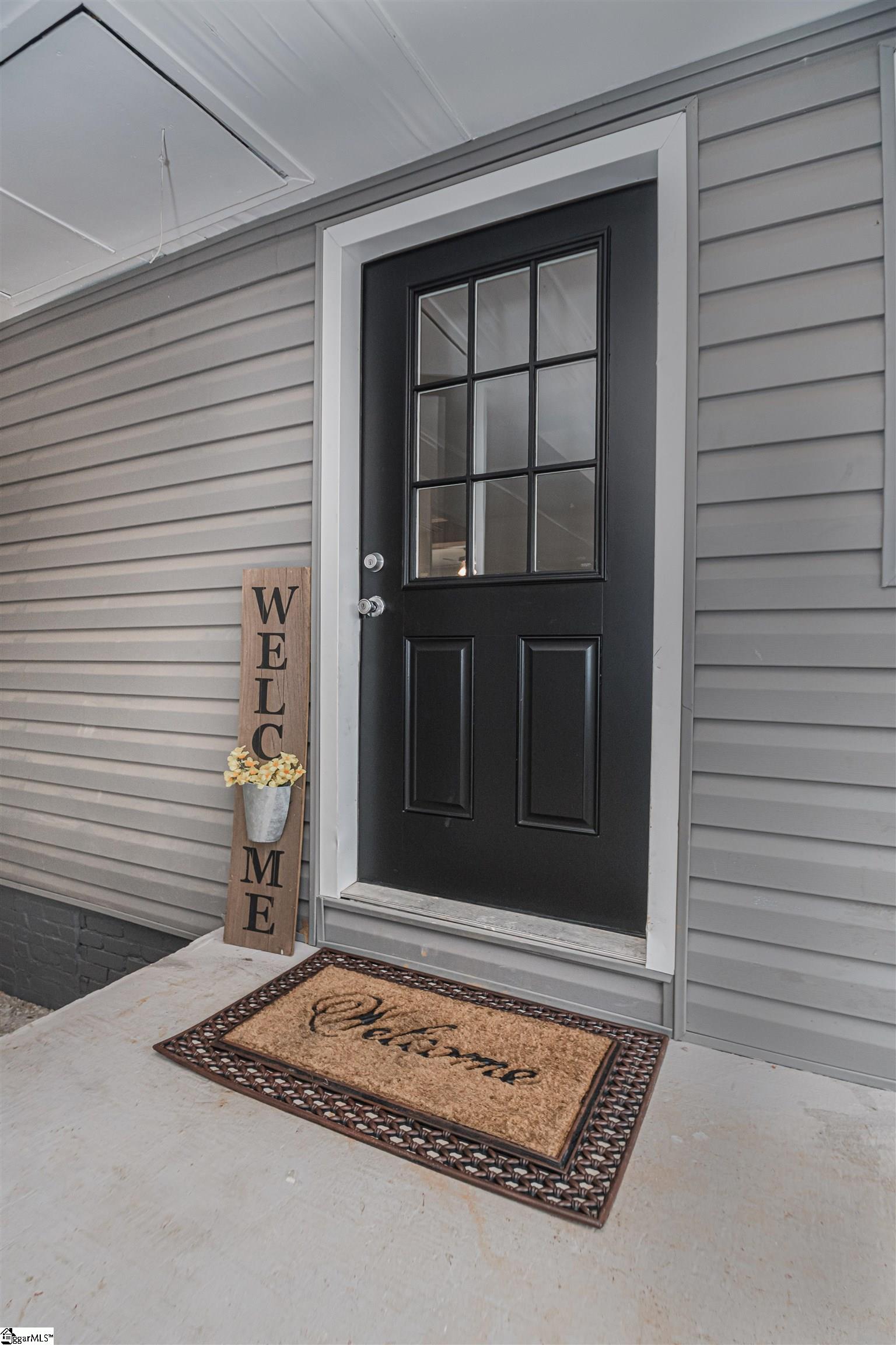 515 South 1st Street Easley, SC 29640 - Photo 8 of 33