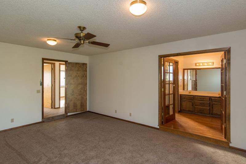 9056 Silver Bridge Road Palo Cedro, CA 96073 - Photo 16 of 29 Master Bedroom