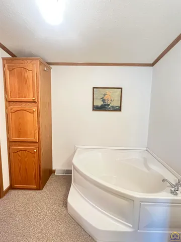 $189,500 | 902 2nd Street, Americus, KS 66835