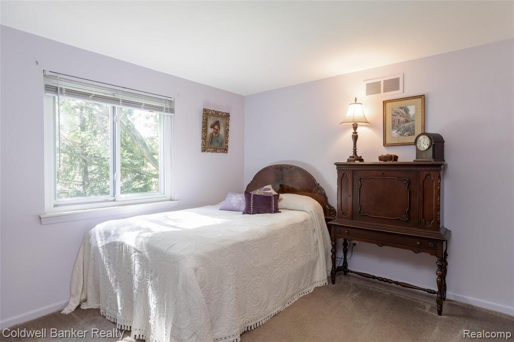 2840 Rhineberry Road Rochester Hills, MI 48309 - Photo 20 of 42