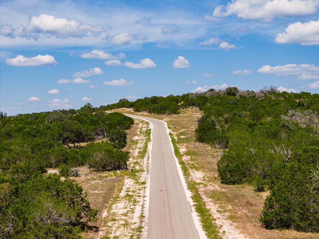 422 Dark Sky Path, Unit 9 Kerrville, TX 78028 - Photo 26 of 37 a view of a city
