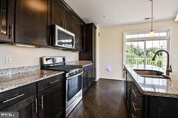 3911 Doc Berlin Drive, Unit 32 Silver Spring, MD 20906 - Photo 2 of 23