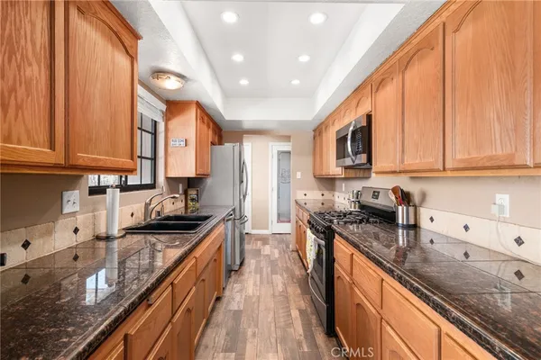 $655,000 | 2400 East Canyon Drive, Wrightwood, CA 92397