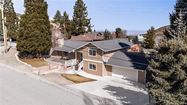 $655,000 | 2400 East Canyon Drive, Wrightwood, CA 92397