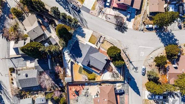 $655,000 | 2400 East Canyon Drive, Wrightwood, CA 92397