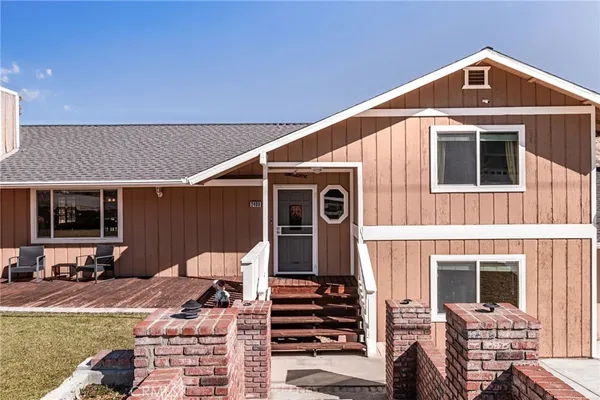 $655,000 | 2400 East Canyon Drive, Wrightwood, CA 92397