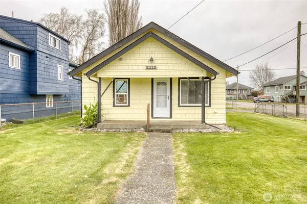 $235,000 | 1319 West 2nd Street, Aberdeen, WA 98520
