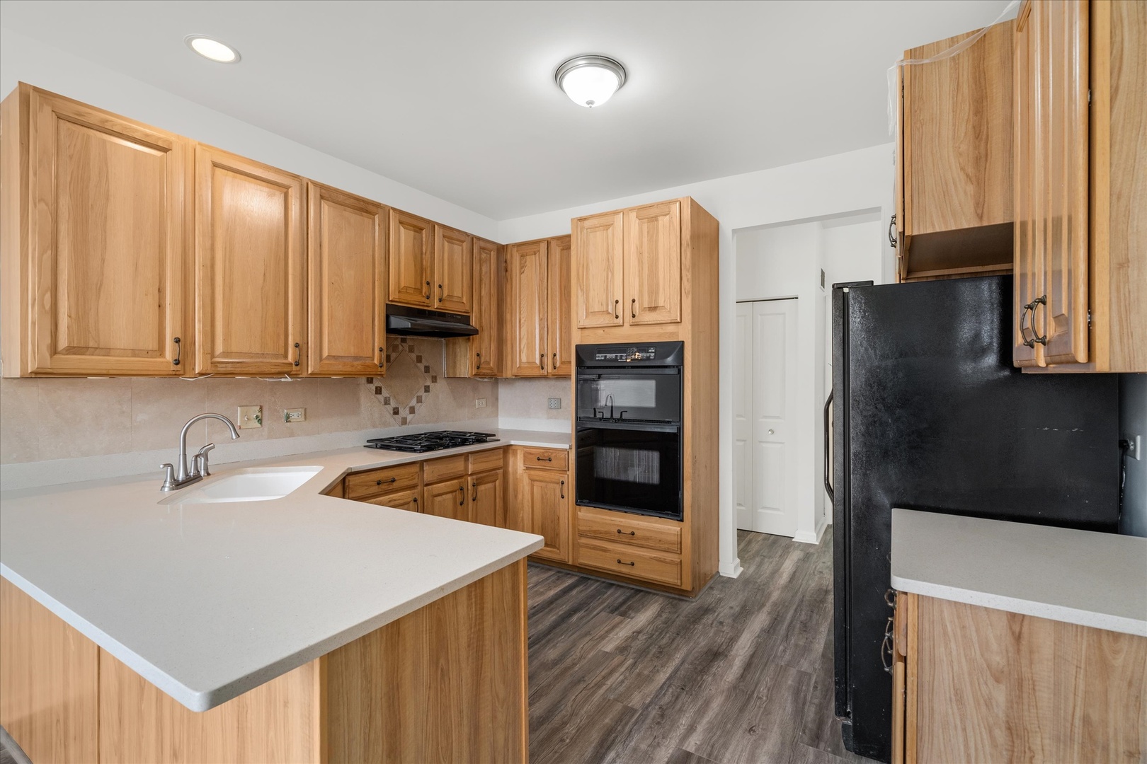 13261 Forest Ridge Drive Palos Heights, IL 60463 - Photo 7 of 22