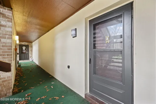 $275,000 | 127 Amberly Drive, Unit C, Manalapan, NJ 07726