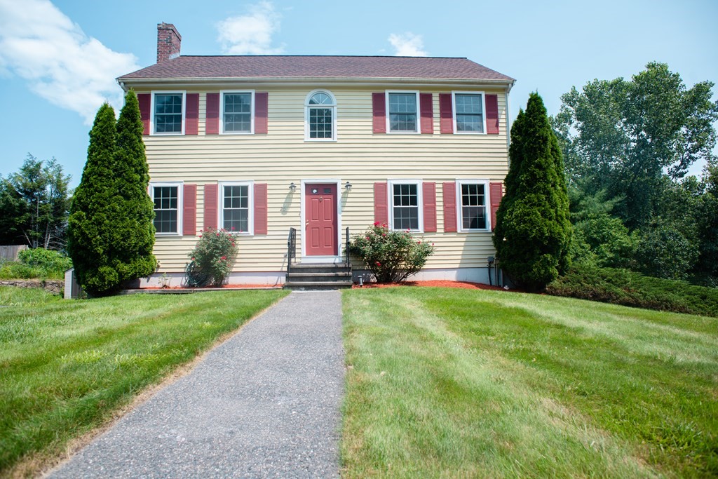 20 Bellmore Road Framingham, MA 01702 - Photo 1 of 23 Gallery Image 1