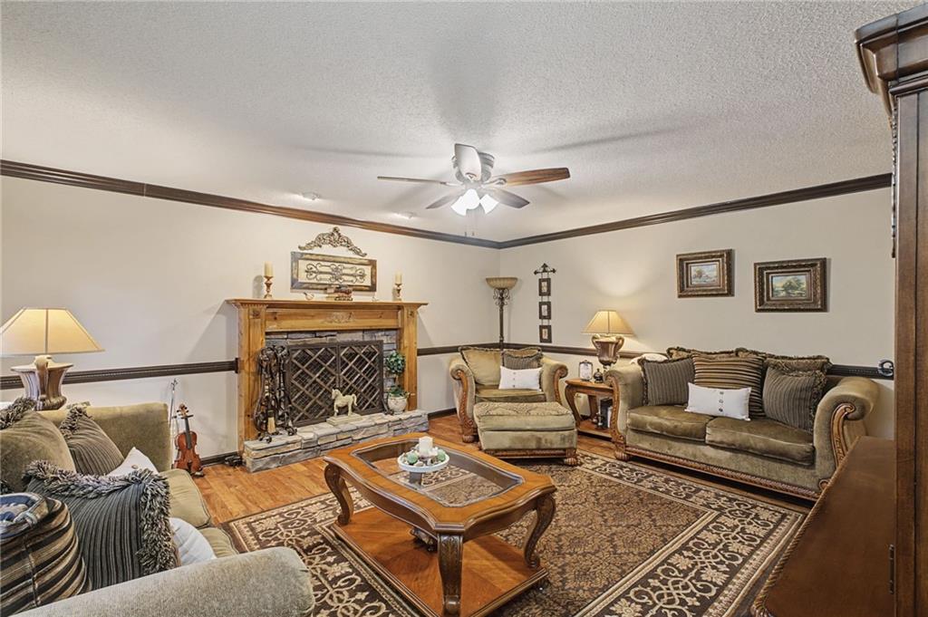 180 Kipling Drive Dallas, GA 30132 - Photo 4 of 81