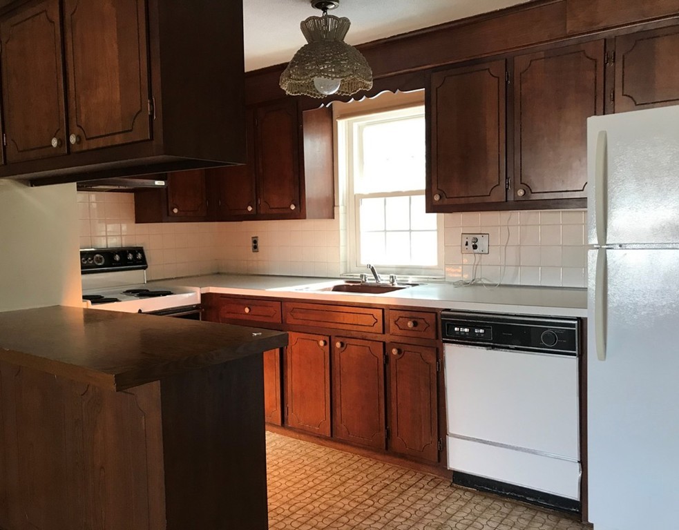 3 Drummer Road, Unit B5 Acton, MA 01720 - Photo 3 of 5 Gallery Image 3