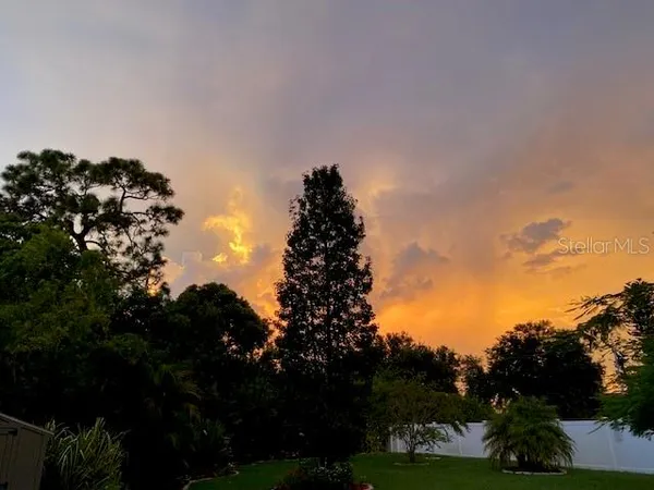 $565,000 | 11718 Stonewood Gate Drive, Riverview, FL 33579