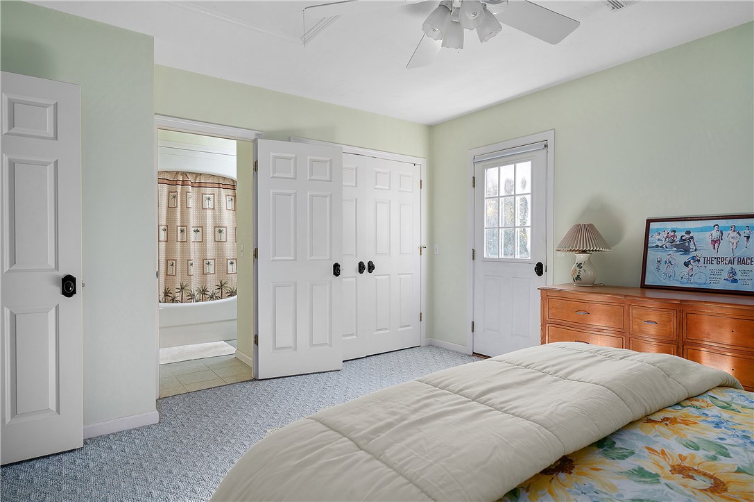 527 Mendon Road North Smithfield, RI 02896 - Photo 29 of 50