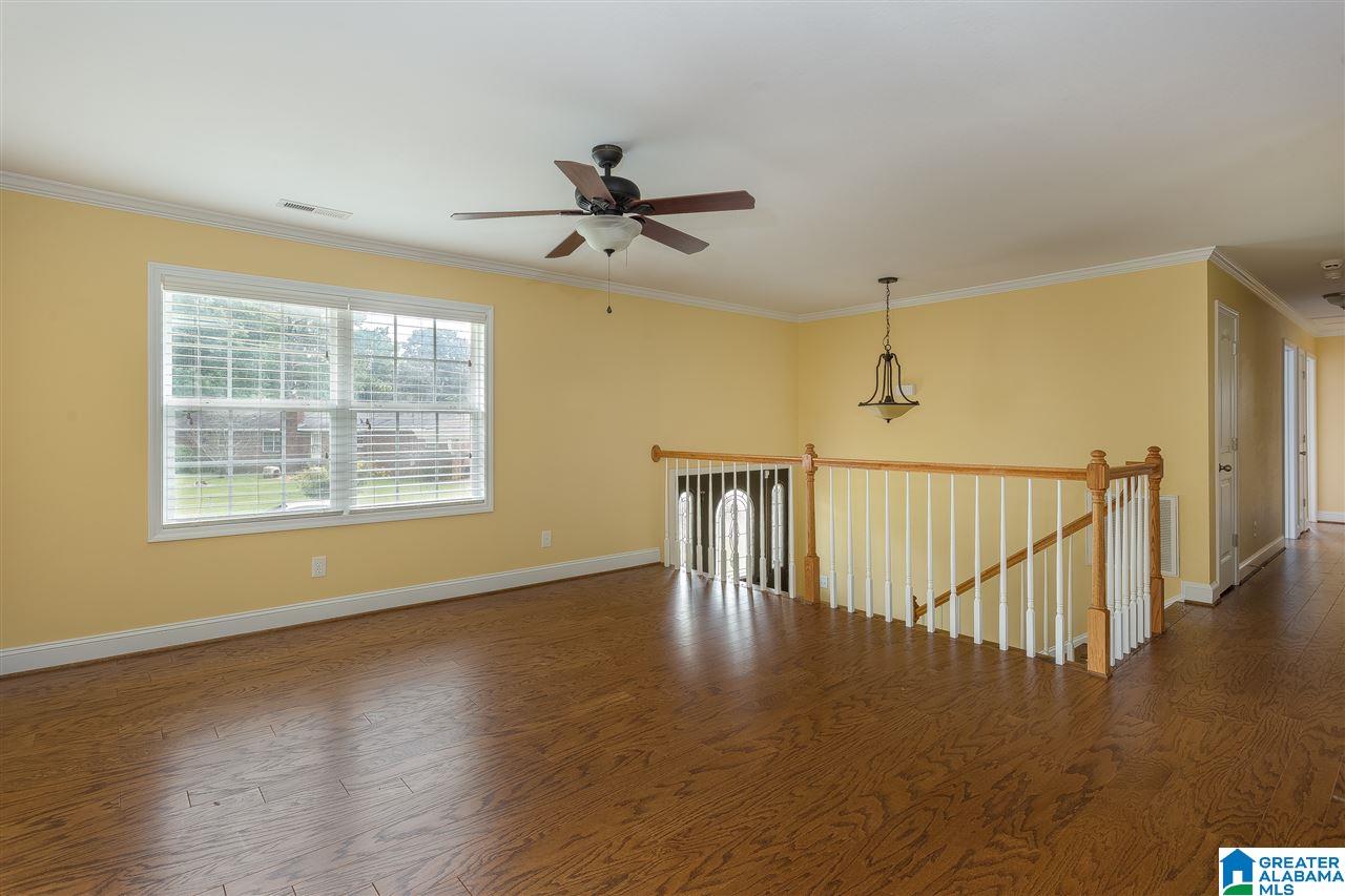 814 Springdale Avenue Anniston, AL 36207 - Photo 4 of 40