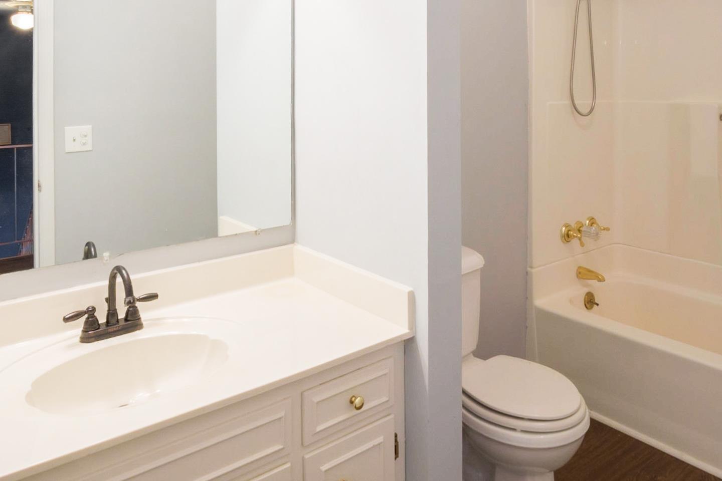4001 Anderson Road, Unit O40 Nashville, TN 37217 - Photo 6 of 9 Gallery Image 6